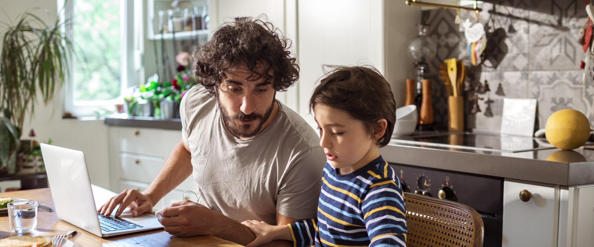 How do math tutors get clients?